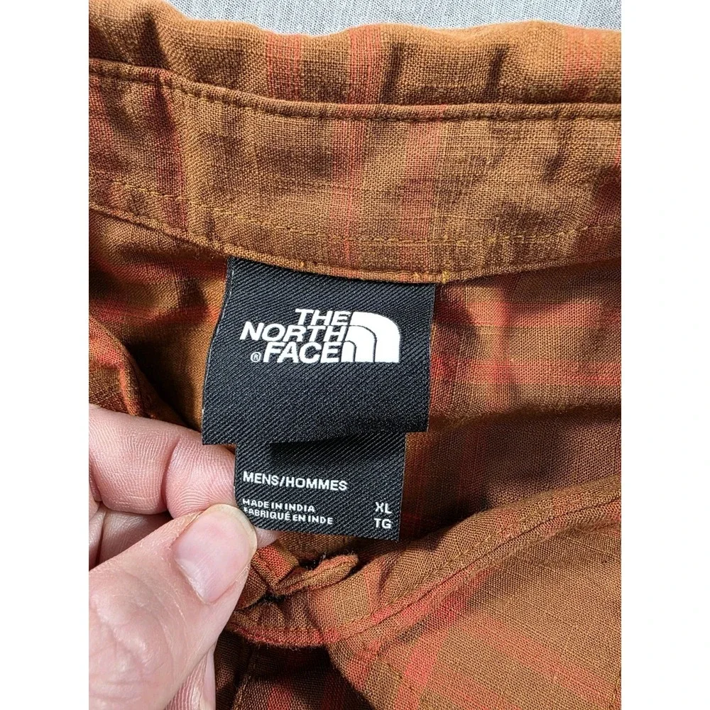 The North Face Hammetts II‎ S/S Button Up Shirt Burnt Red Orange Plaid XL